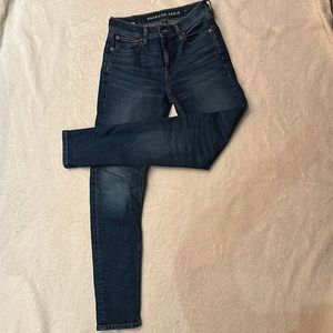 AEO 90’s skinny 🥰